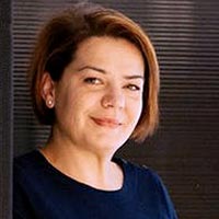 portrait-delphine-delacour-200×200